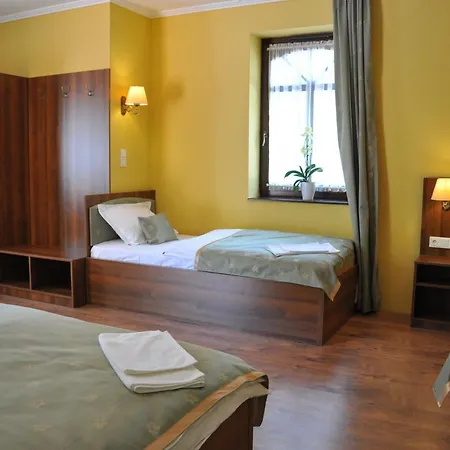 Forster Vadászkastély Wellness és Konferencia 3*