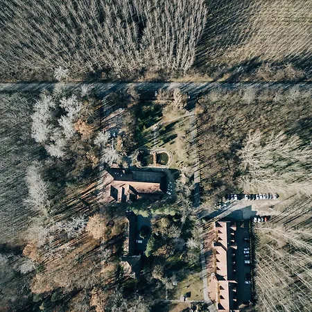 Forster Vadaszkastely Wellness Es Konferencia Szalloda Отель Bugyi