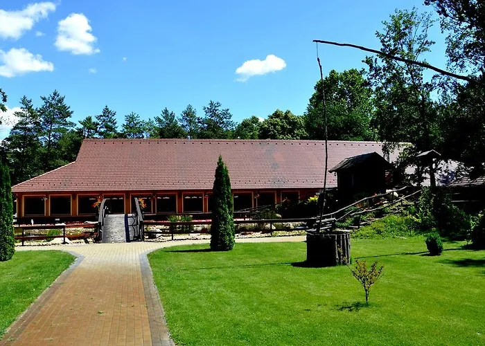 Hotell Forster Vadaszkastely Wellness Es Konferencia Szalloda 3*