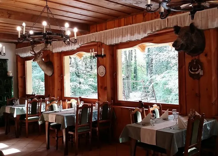 Hotell Forster Vadaszkastely Wellness Es Konferencia Szalloda Bugyi