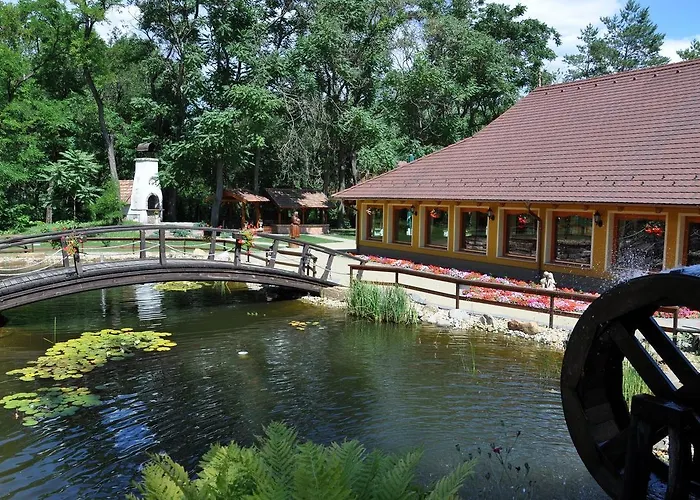 Hotell Forster Vadaszkastely Wellness Es Konferencia Szalloda Bugyi